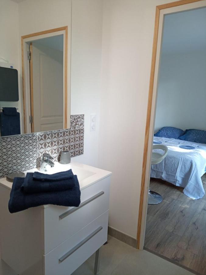 Chambre Au Calme Entouree Par La Nature. Saint-Leon-sur-Vezere Buitenkant foto