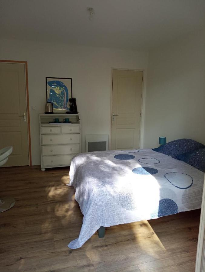 Chambre Au Calme Entouree Par La Nature. Saint-Leon-sur-Vezere Buitenkant foto
